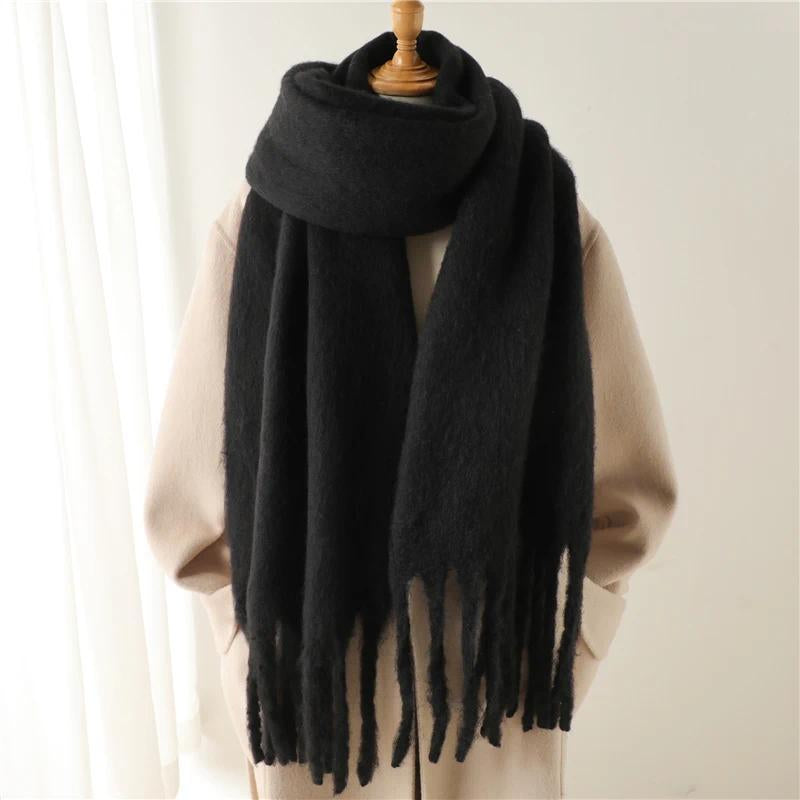 Luxurious Cashmere Winter Scarf for Women - Soft, Warm Pashmina Wrap with Elegant Tassels