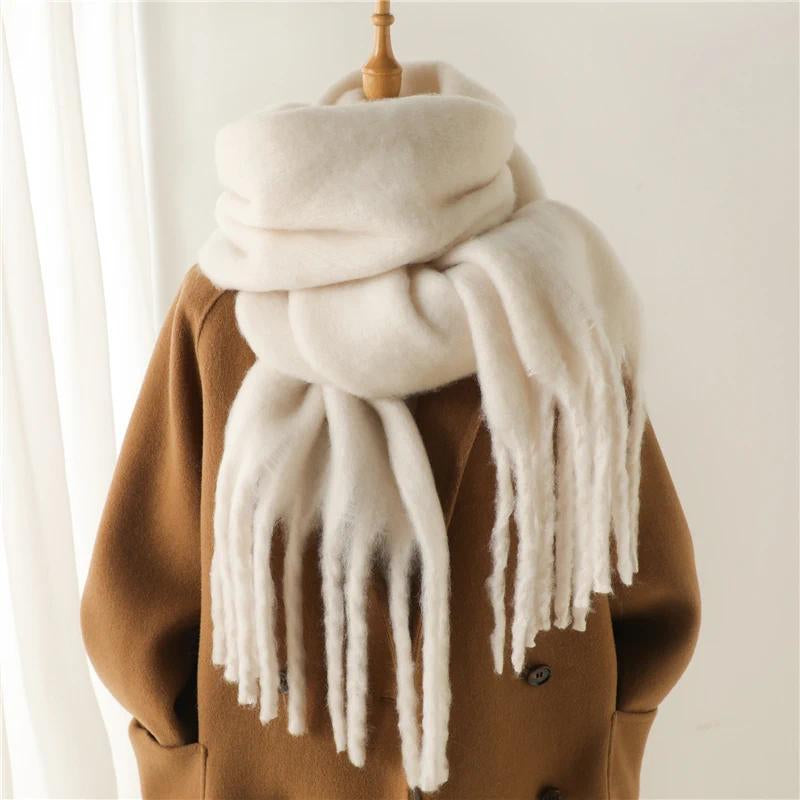 Luxurious Cashmere Winter Scarf for Women - Soft, Warm Pashmina Wrap with Elegant Tassels