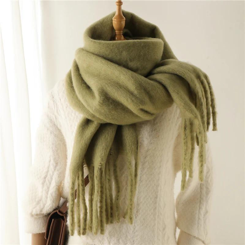 Luxurious Cashmere Winter Scarf for Women - Soft, Warm Pashmina Wrap with Elegant Tassels